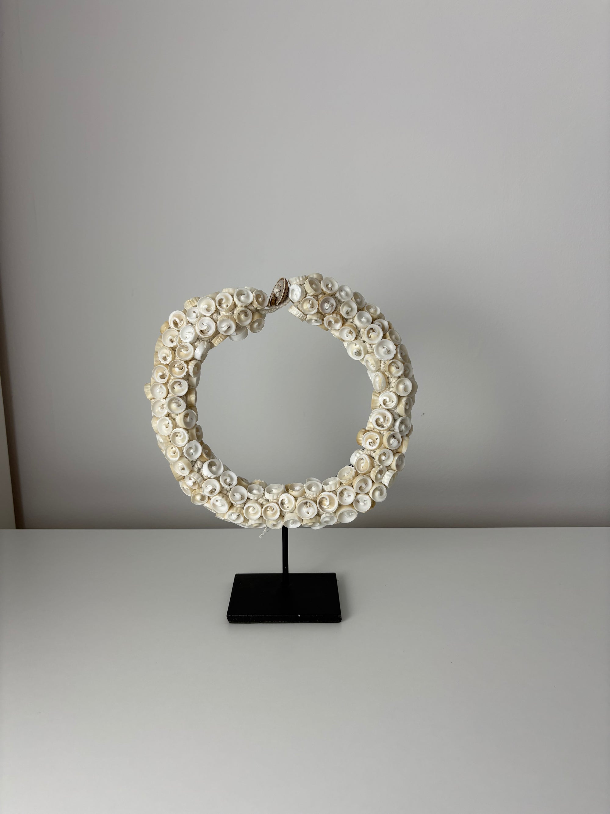 MeeShine - Ecru - ornament