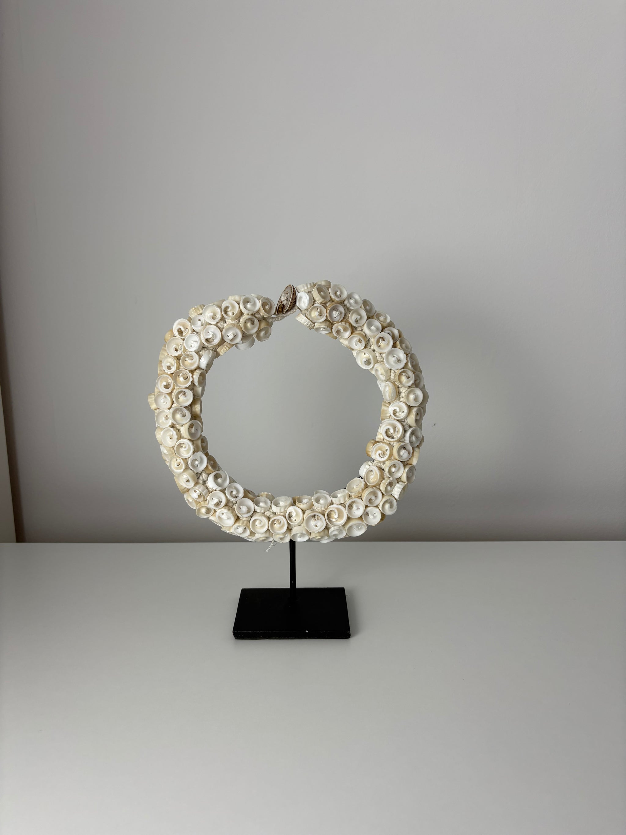 MeeShine - Ecru - ornament